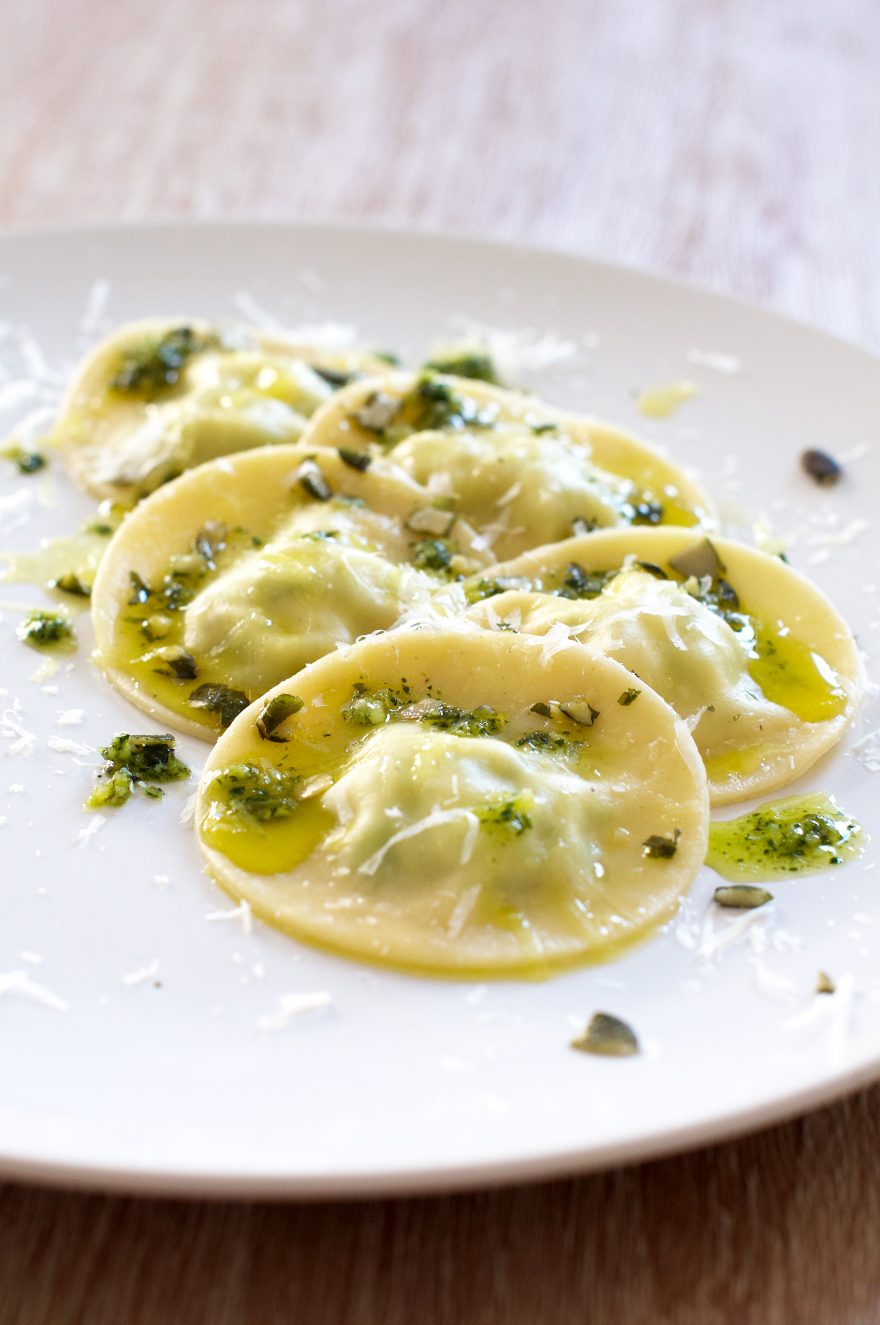 Pea and ricotta ravioli with mint pesto recipe – Michiel's Kitchen