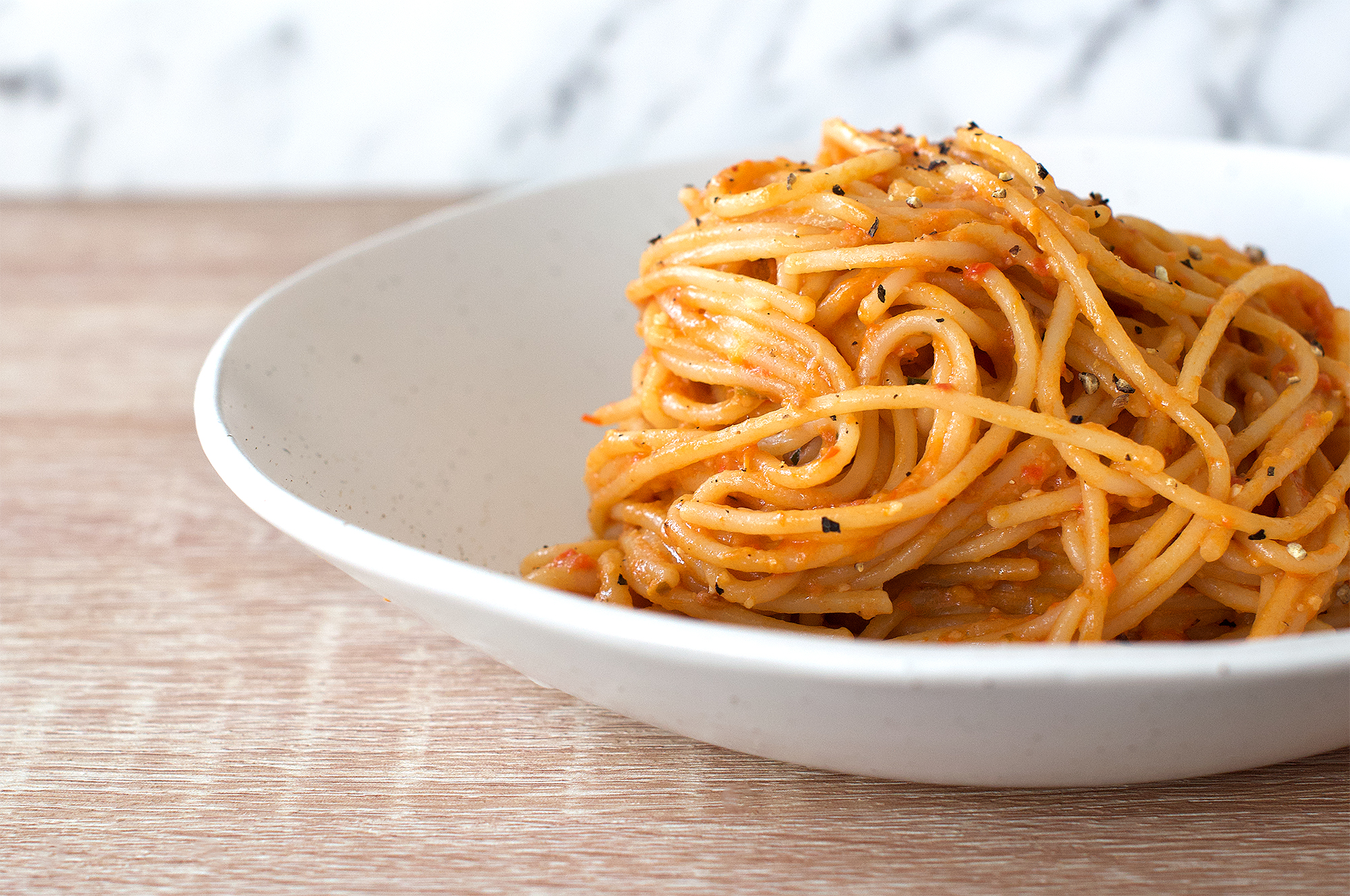 Recipe for tomato and pepper red pesto pasta